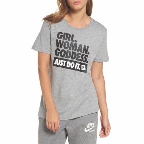 Nike Tops - NWT Nike T Shirt Nike Tops - NWT Nike T Shirt